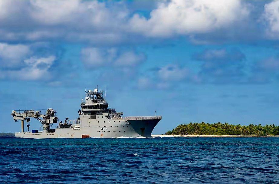 Royal New Zealand Navy Ship Sinks-Off-Samoa